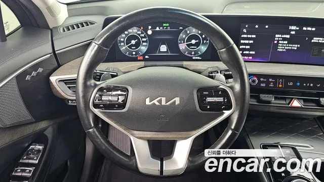 Kia K8 — Фото автомобиля 13