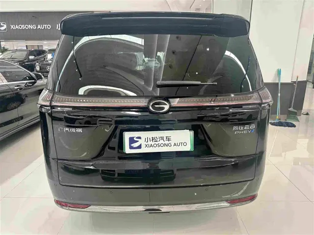 GAC Trumpchi E8 — Фото автомобиля 19