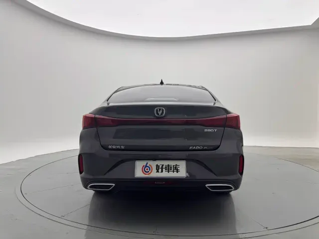 Changan Eado — Фото автомобиля 5