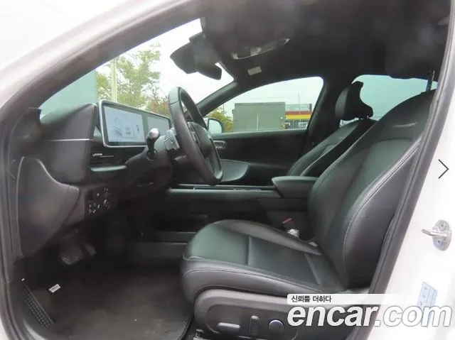 Hyundai Ioniq 6 — Фото автомобиля 15