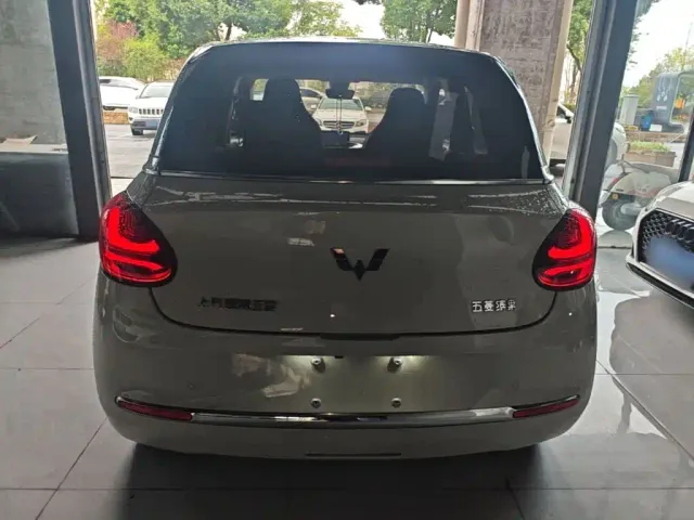 Wuling Bingo — Фото автомобиля 5