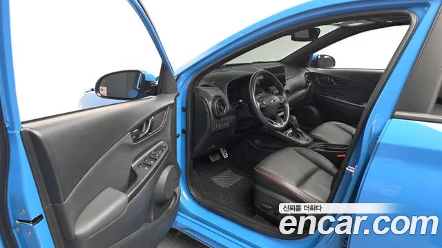 Hyundai Kona Новый Kona Бензин 1.6 Turbo 4WD — Фото автомобиля 10