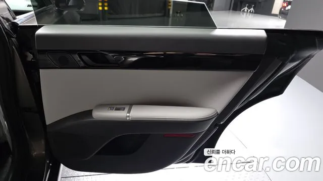 Hyundai Grandeur GN7 — Фото автомобиля 14