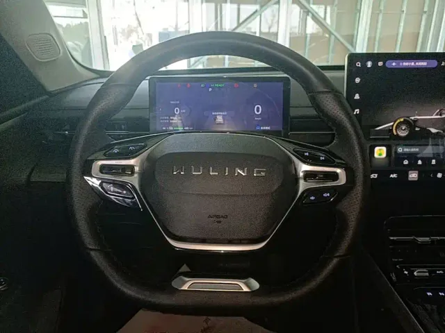 Wuling Starlight — Фото автомобиля 10