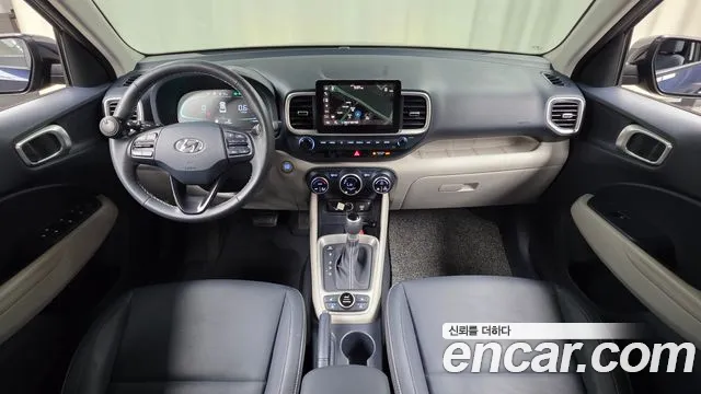 Hyundai Venue — Фото автомобиля 10