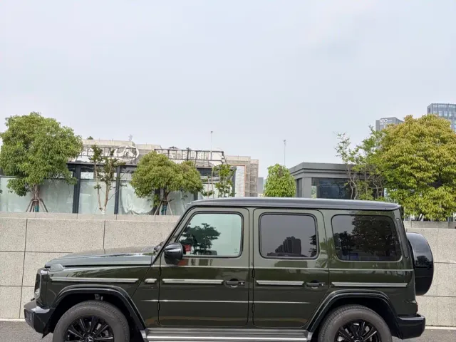 Mercedes-Benz G-Class — Фото автомобиля 4