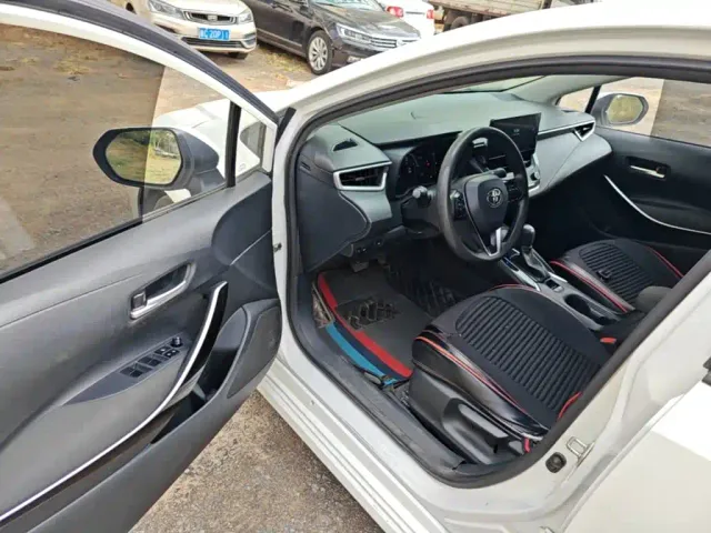Toyota Corolla — Фото автомобиля 15