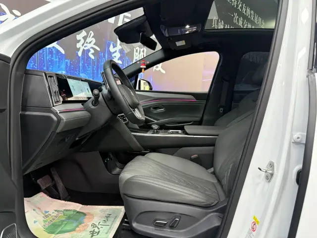 BYD Song L DM-i — Фото автомобиля 7