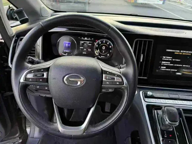 GAC Trumpchi M8 — Фото автомобиля 7