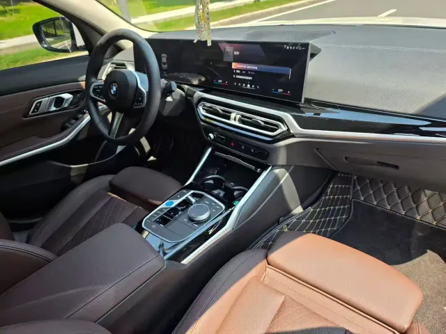 BMW i3 — Фото автомобиля 4