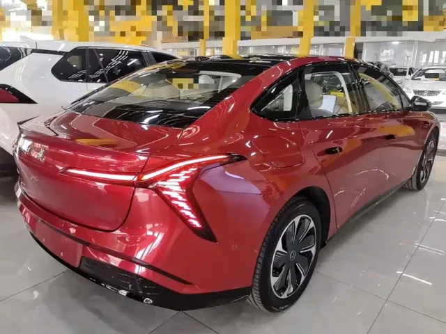 Hongqi Tiangong 05 — Фото автомобиля 6