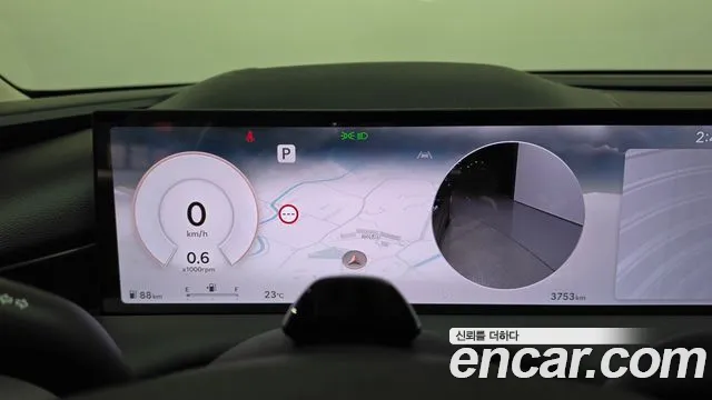 Genesis G80 Бензин 3.5 турбо AWD — Фото автомобиля 2