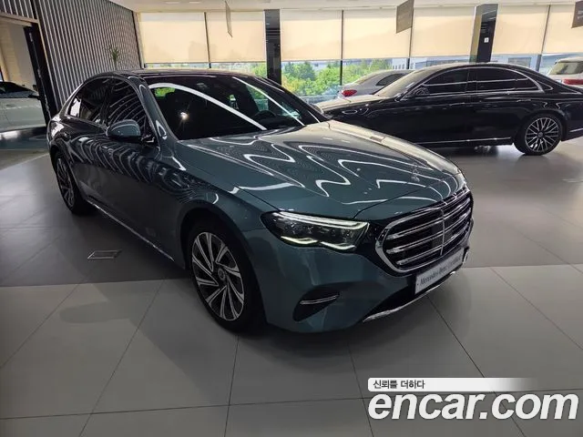 Mercedes-Benz E-Class W214 — Фото автомобиля 18