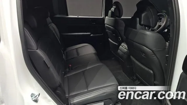 Hyundai Santafe — Фото автомобиля 9