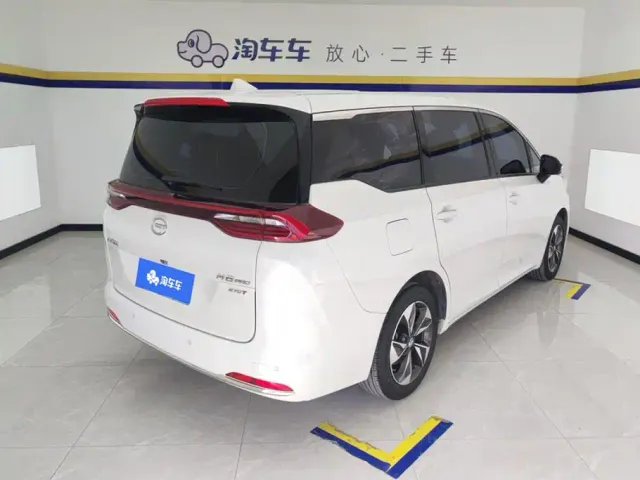 GAC Trumpchi M6 — Фото автомобиля 3