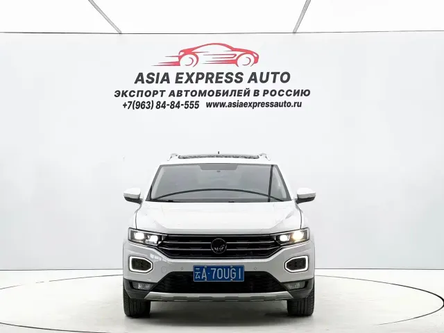 Volkswagen T-Roc — Фото автомобиля 2
