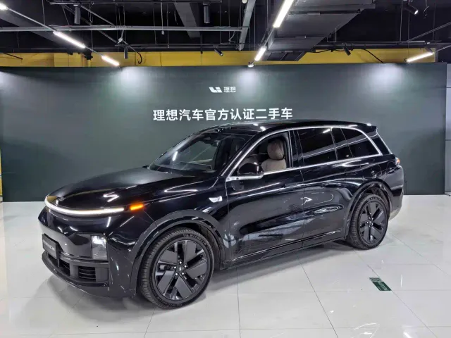 Фотография автомобиля — Li Auto L8