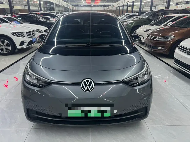 Volkswagen ID.3 — Фото автомобиля 2