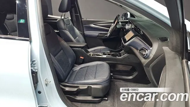 Chevrolet Bolt EUV — Фото автомобиля 16