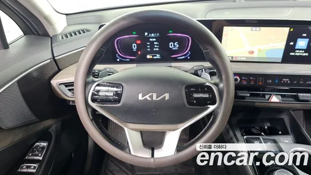 Kia K8 — Фото автомобиля 13