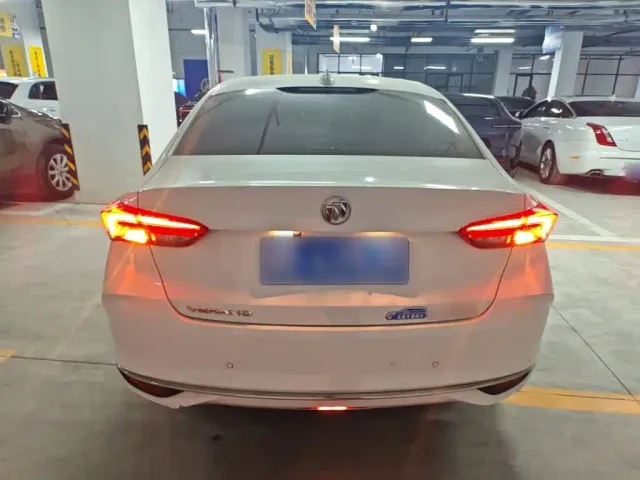Buick Verano — Фото автомобиля 5