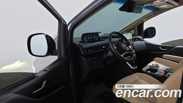Hyundai Staria — Фото автомобиля 10