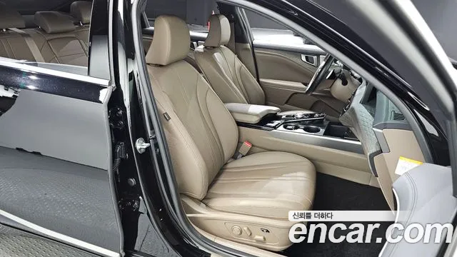 Kia K8 Hybrid — Фото автомобиля 16