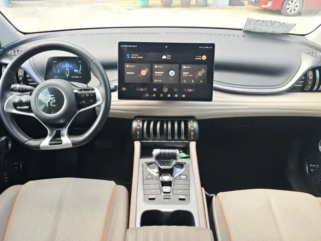 BYD Yuan PLUS — Фото автомобиля 12