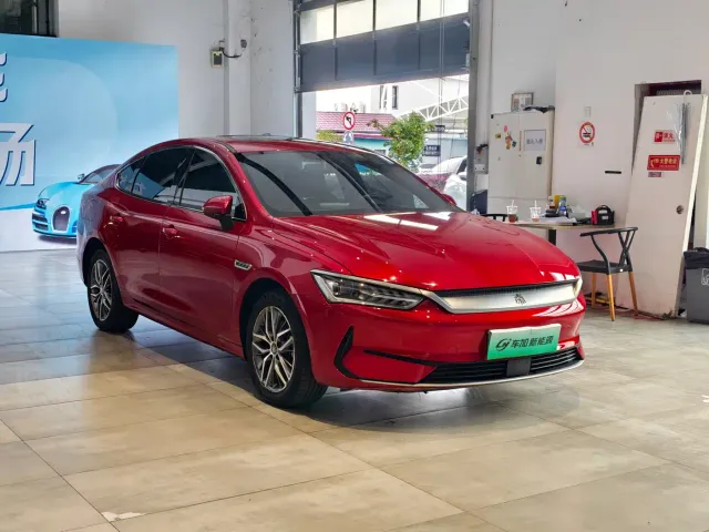 BYD Qin PLUS — Фото автомобиля 3