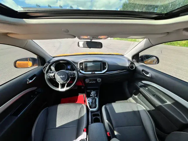 Kia KX1 — Фото автомобиля 9