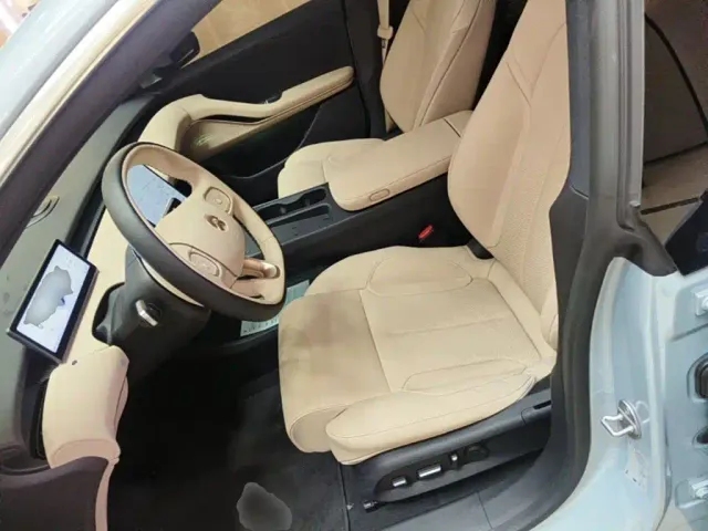 Nio ET5 Touring — Фото автомобиля 14