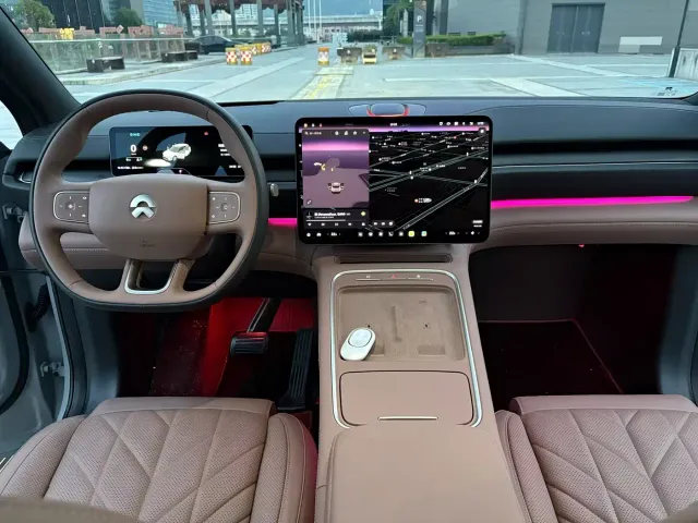 Nio ES6 — Фото автомобиля 8