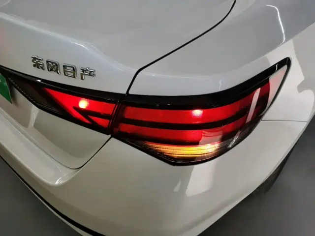 Nissan Sylphy — Фото автомобиля 7