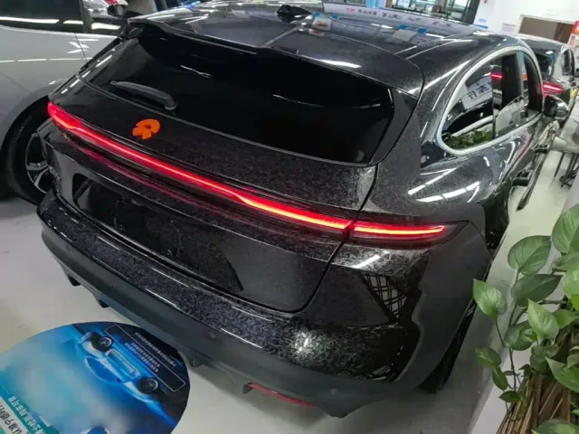Nio ET5 Touring — Фото автомобиля 6
