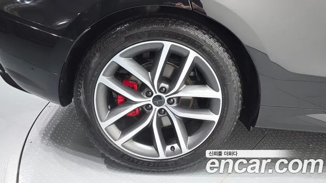 Land Rover Range Rover Sport — Фото автомобиля 6