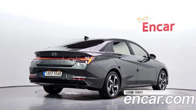 Hyundai AVANTE Inspiration — Фото автомобиля 2