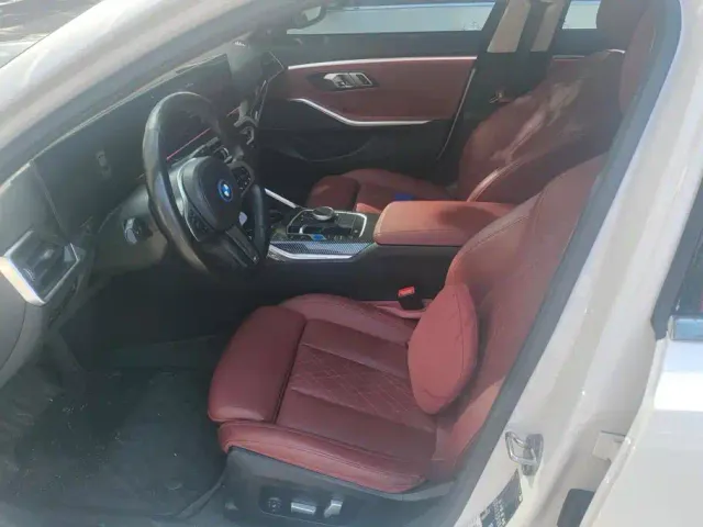 BMW i3 — Фото автомобиля 9