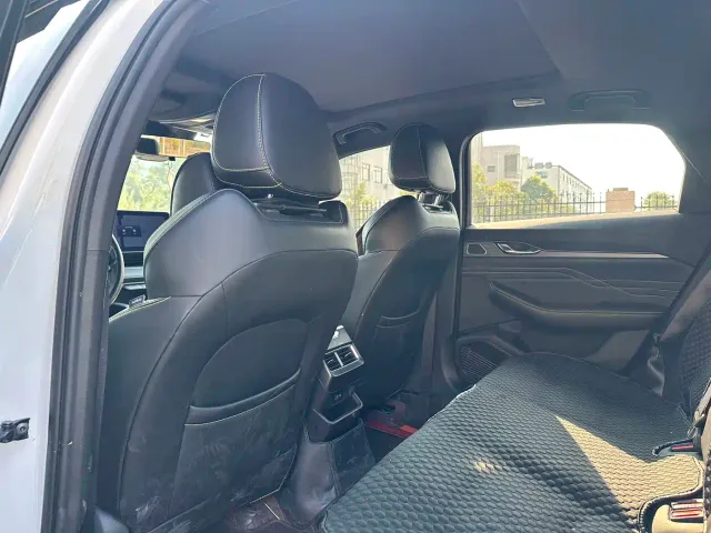 Geely Xingrui — Фото автомобиля 5