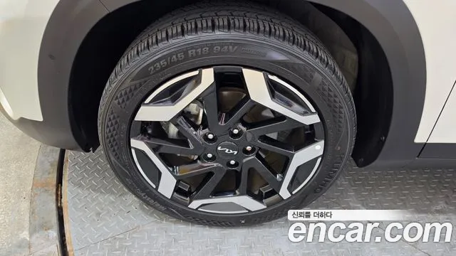 Kia Seltos Новый Seltos Бензин 2.0 2WD — Фото автомобиля 20