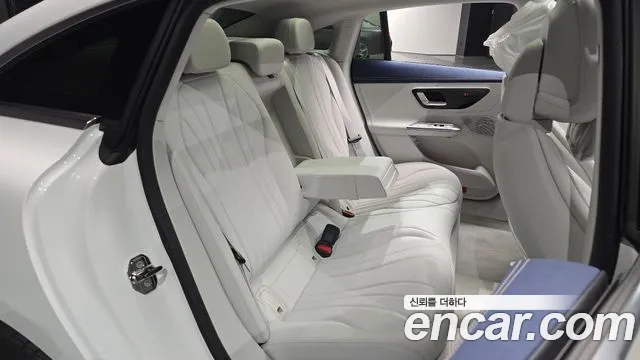 Mercedes-Benz EQE V295 — Фото автомобиля 17