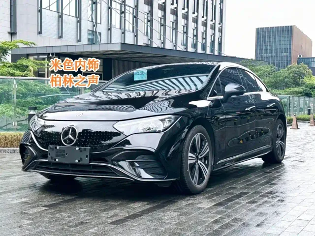 Фотография автомобиля — Mercedes-Benz EQE