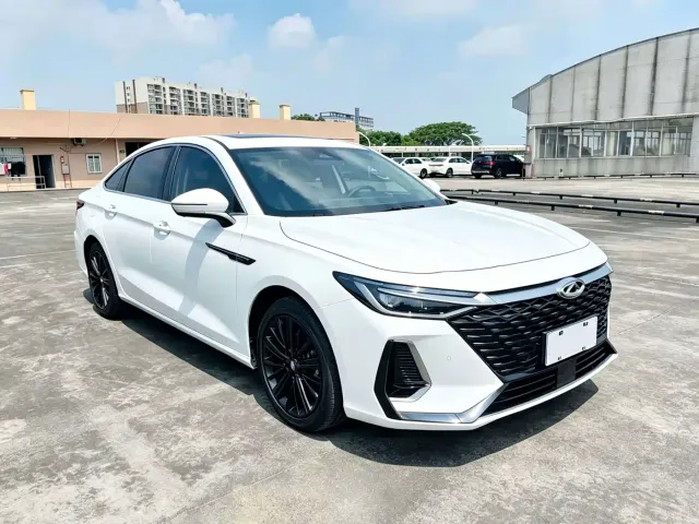 Chery Arrizo 8 — Фото автомобиля 3