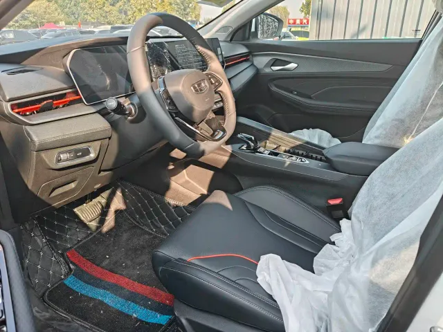 Geely Binrui — Фото автомобиля 4