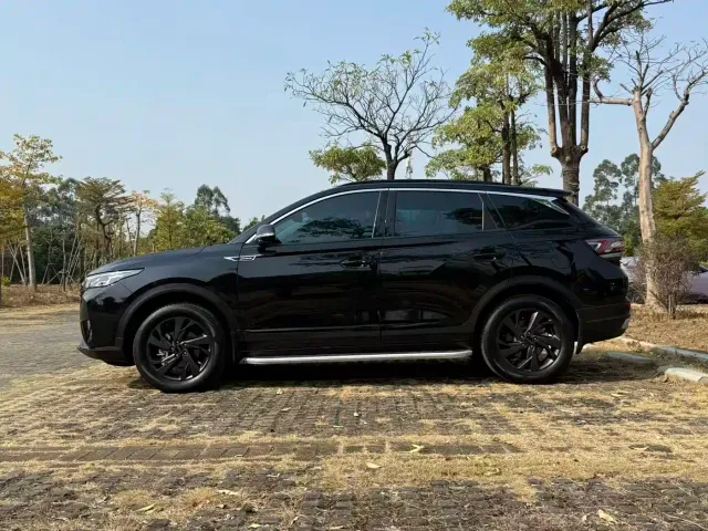Dongfeng Fengshen AX7 — Фото автомобиля 5