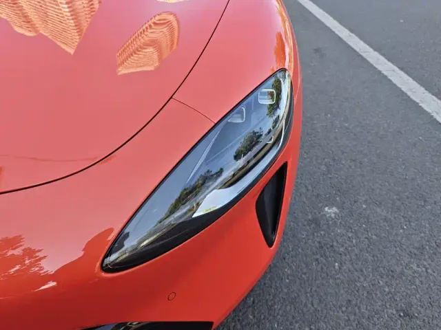 Xiaomi SU7 — Фото автомобиля 5