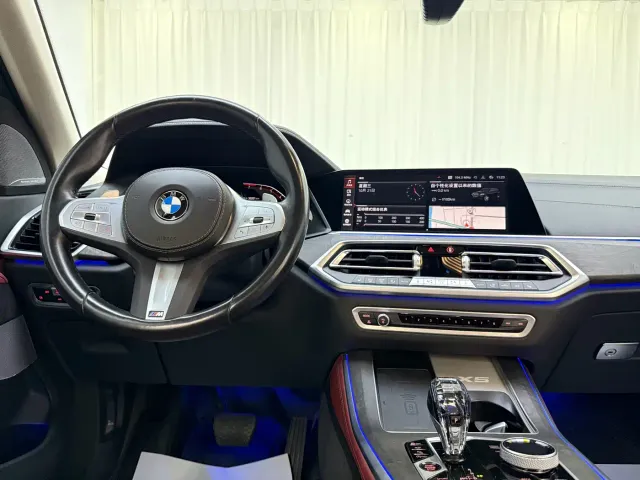 BMW X5 — Фото автомобиля 10