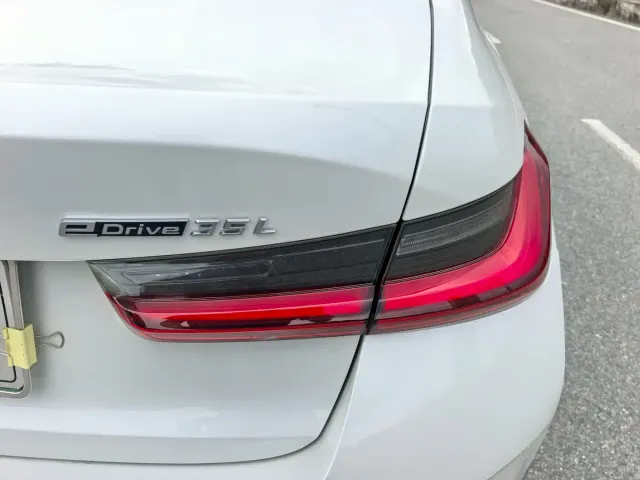 BMW i3 — Фото автомобиля 17