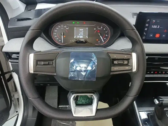 Wuling Xingchi — Фото автомобиля 10