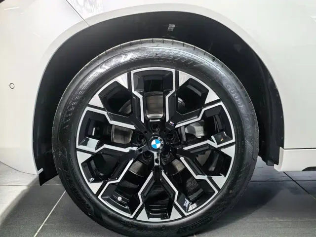 BMW X3 — Фото автомобиля 6