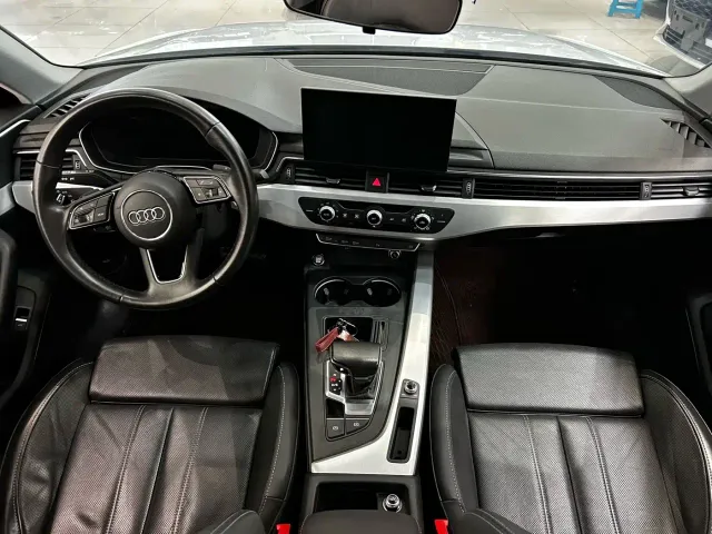 Audi A4L — Фото автомобиля 7